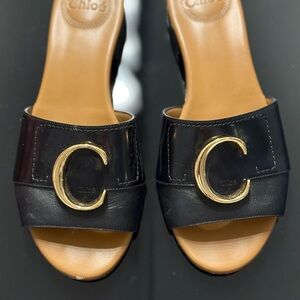 Chloe C Logo Leather Slide Sandals in Black
